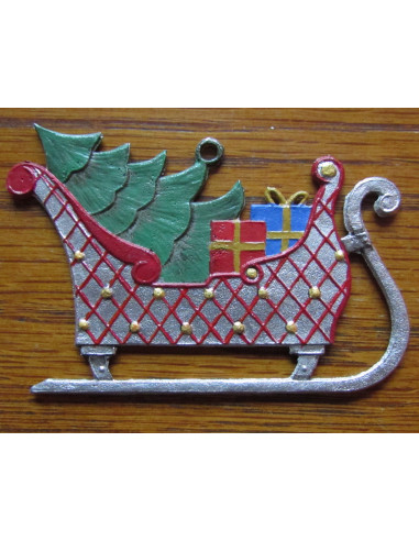 Sledges with Christmas tree (painted)
