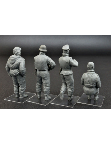 German Tank Crew Kharkov 1943