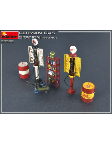 German Gas Station 1930-40s