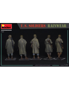 U.S. Soldiers Rainwear 2