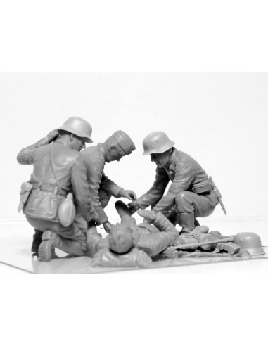 WWII German Military Medical Personnel